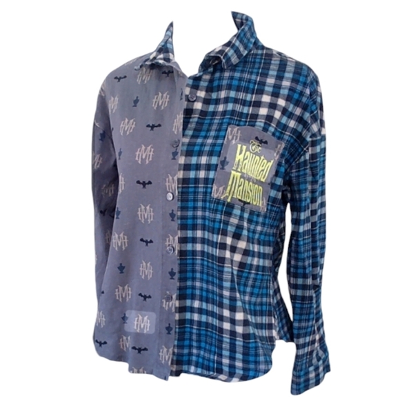 Disney Tops - Disney Haunted Mansion Button Down Long Sleeve Shirt Size Small